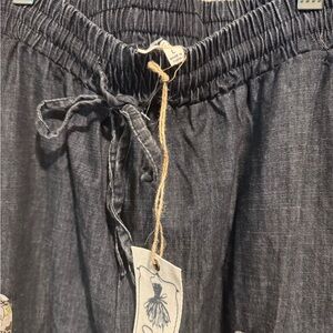 Easel Charcoal Wide Leg Pants